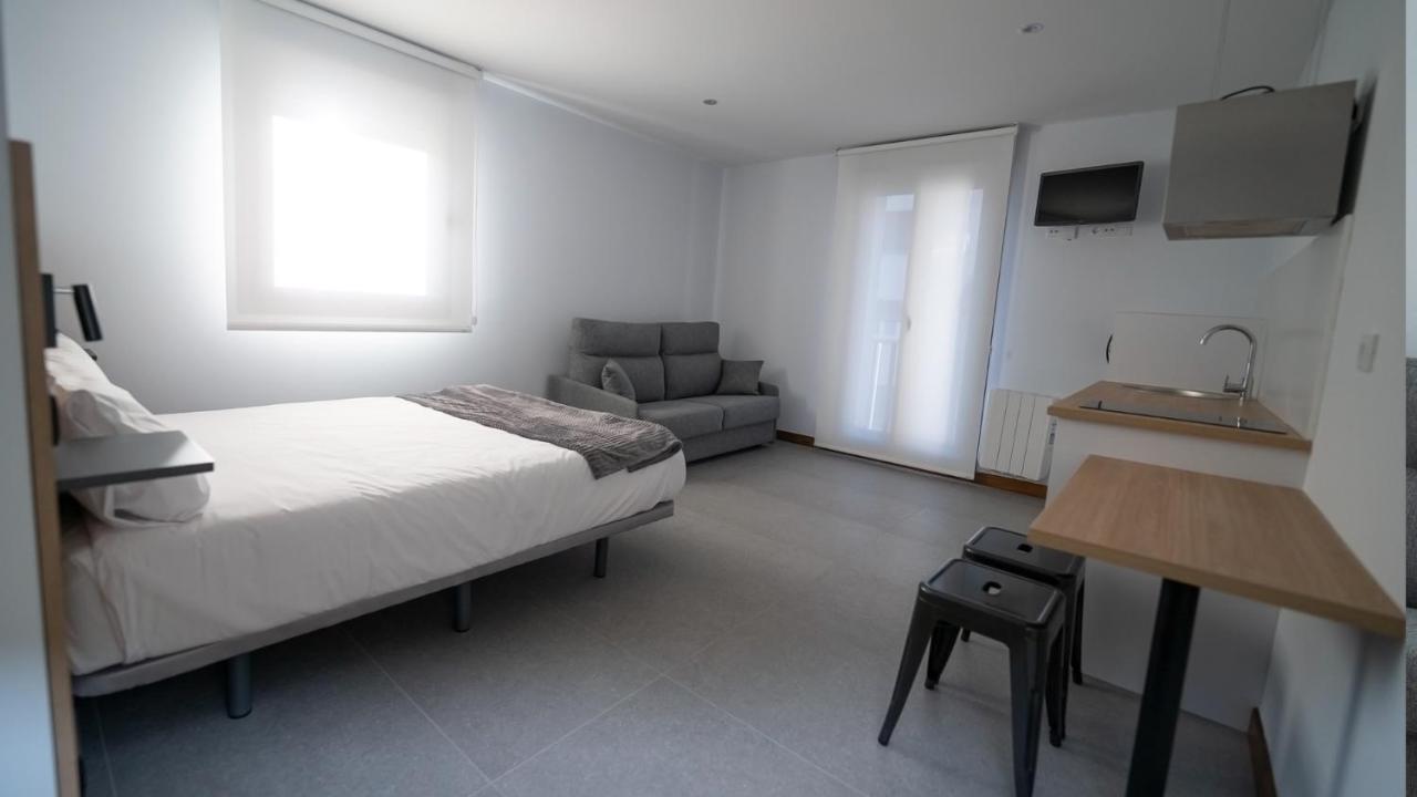Apartamentos Puerta De Occidente Cornellana Εξωτερικό φωτογραφία