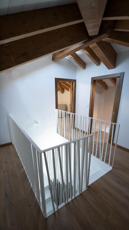 Apartamentos Puerta De Occidente Cornellana Εξωτερικό φωτογραφία