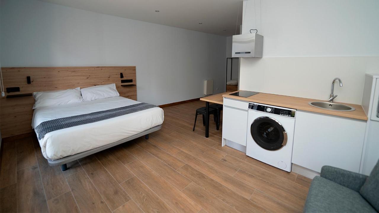 Apartamentos Puerta De Occidente Cornellana Εξωτερικό φωτογραφία