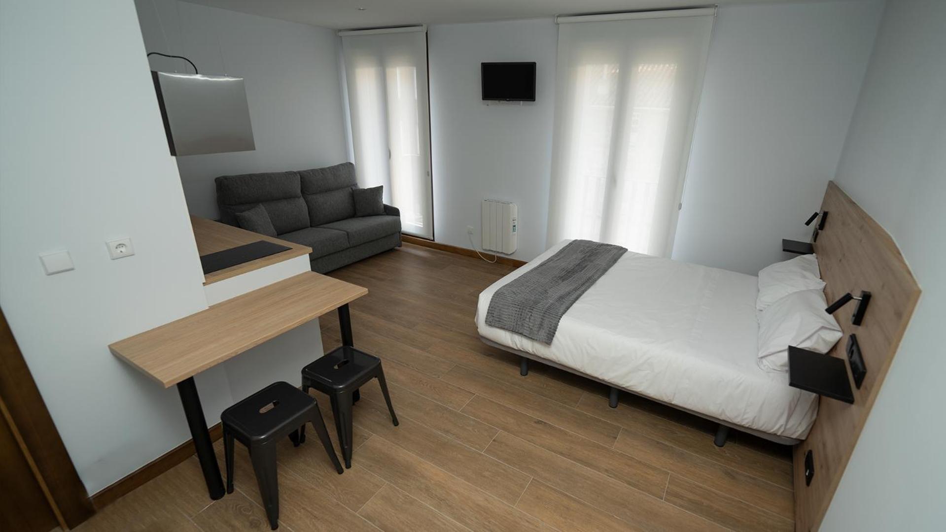 Apartamentos Puerta De Occidente Cornellana Εξωτερικό φωτογραφία