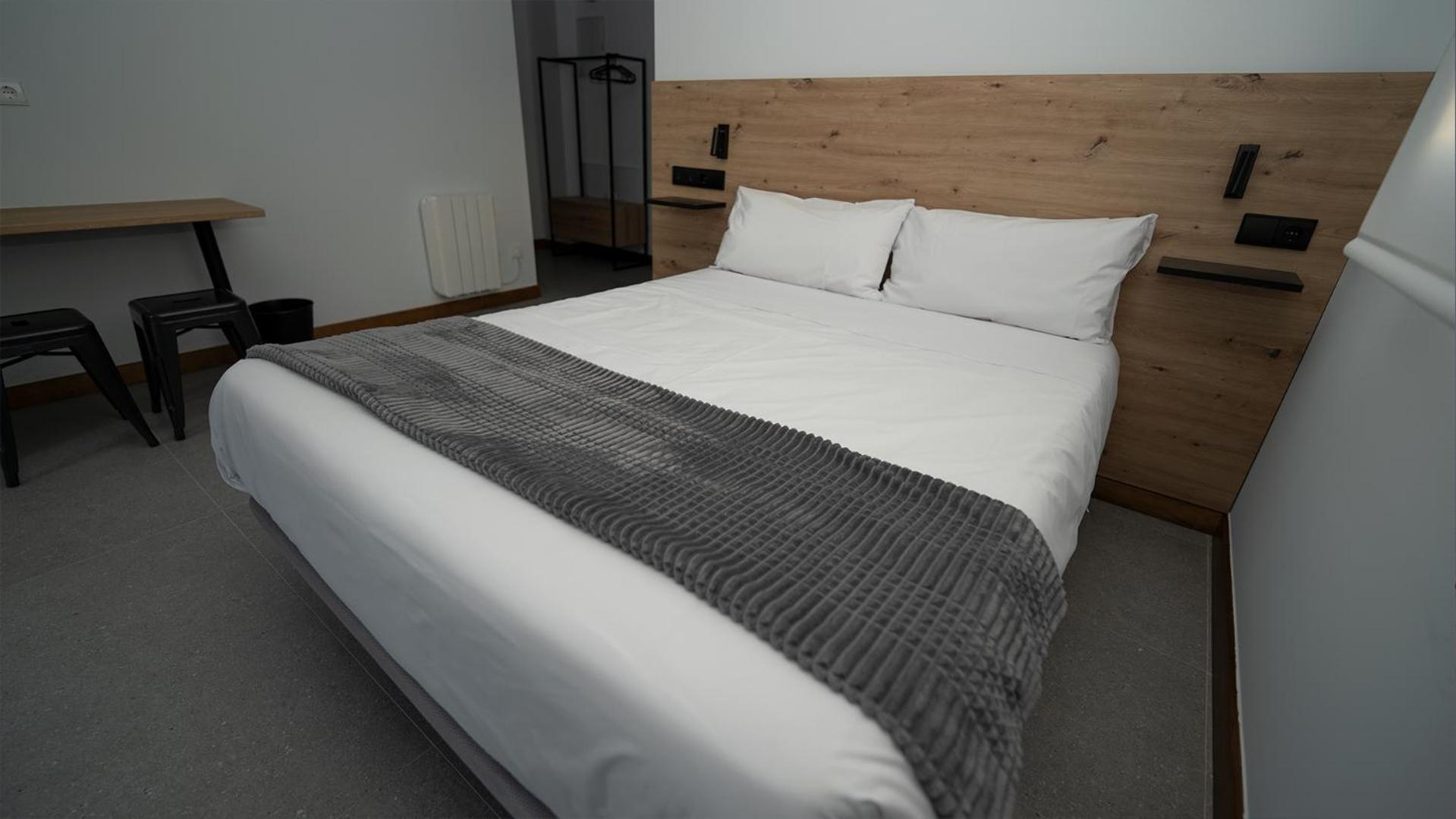Apartamentos Puerta De Occidente Cornellana Εξωτερικό φωτογραφία